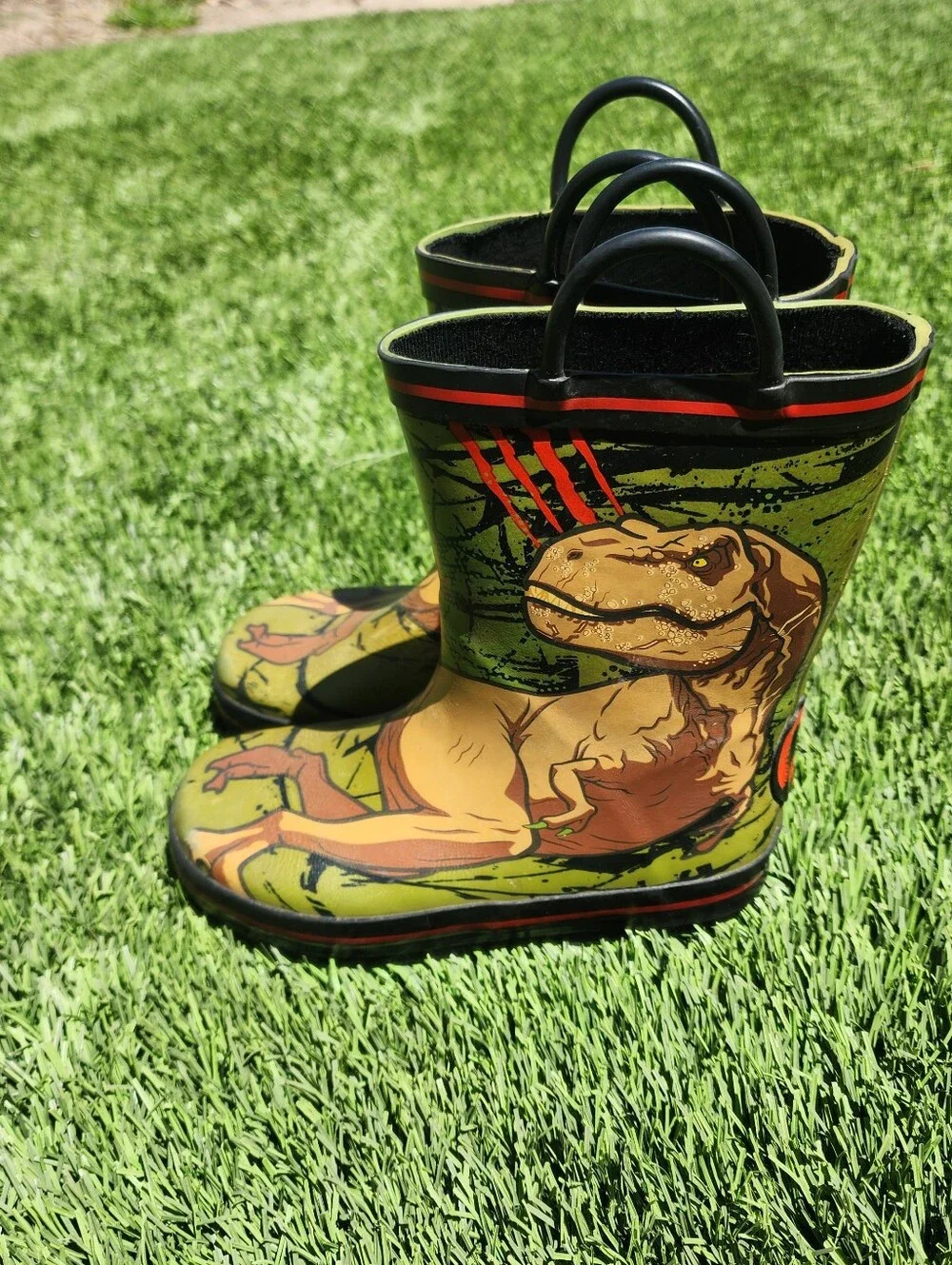 Kids Dinosaur Rain Boots Size 10C Green and Orange Jurassic Park